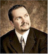 Dr Derrick Mueller